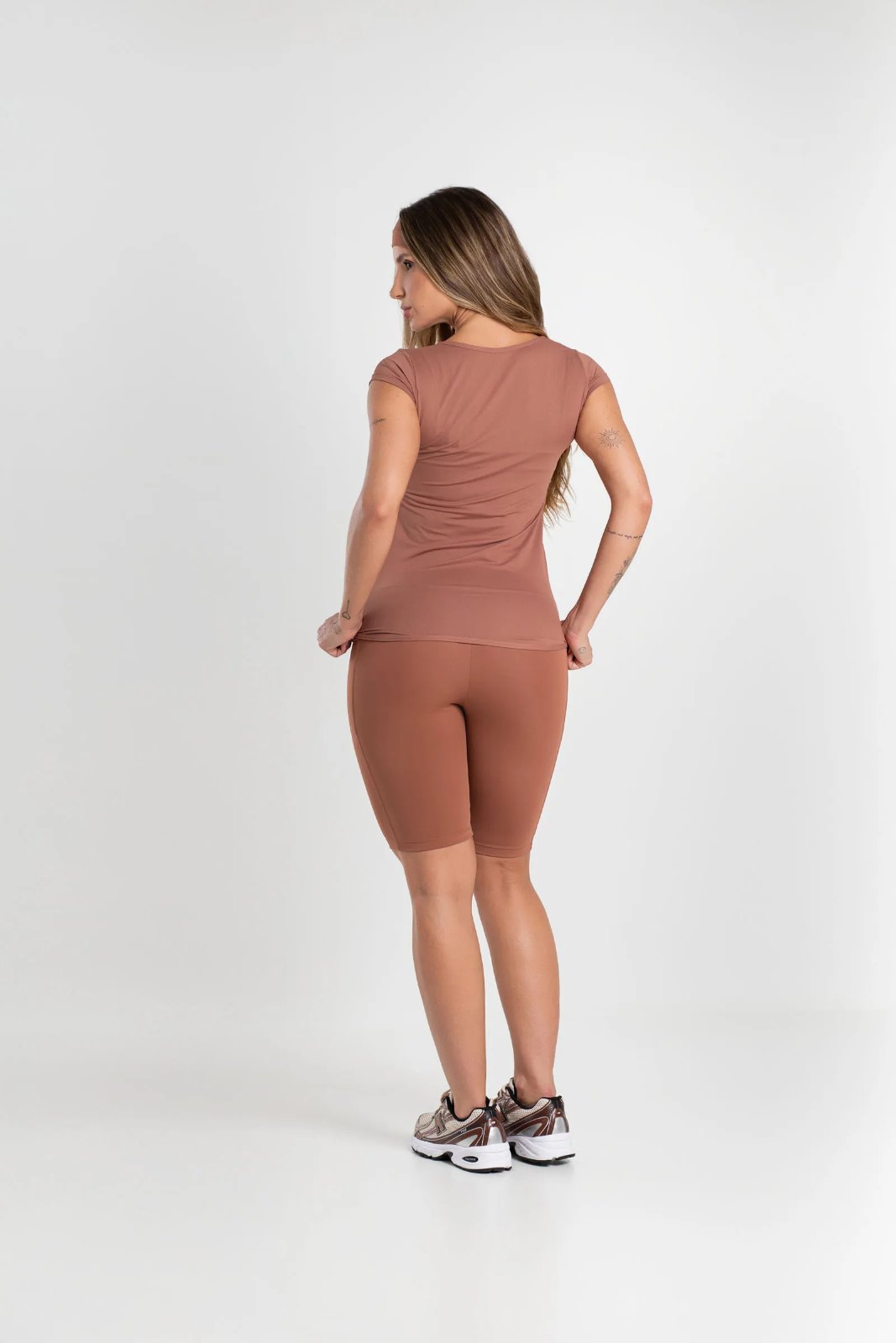 4396BLUSA FLOWER MOCHA - G MOCHA