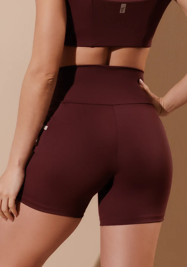 Short Duo Lines com Bolsos Timeless Thais Ferreira